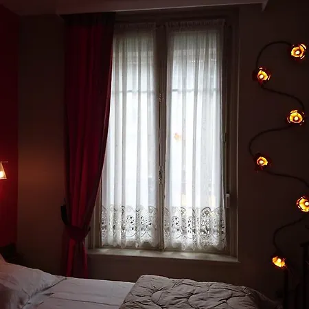 Apartment Des Sacres Reims